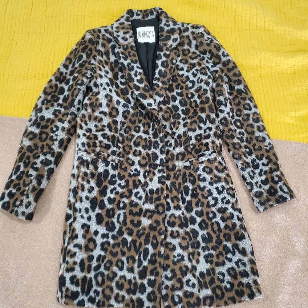 BB Dakota leopard dress coat